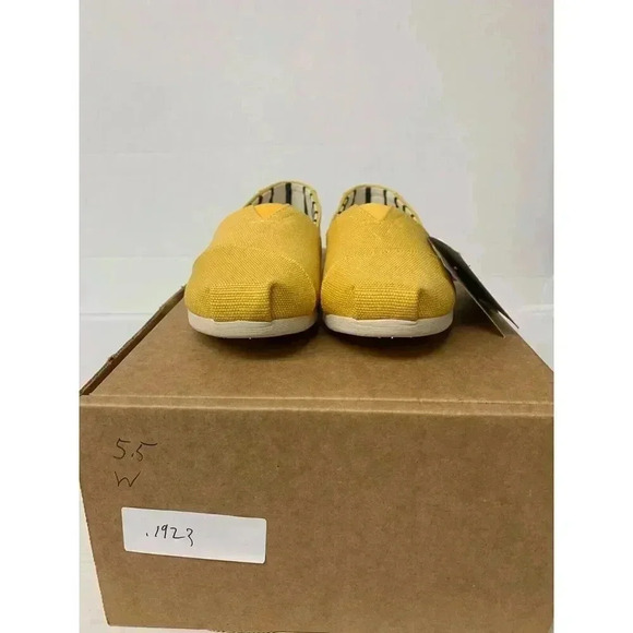 .1923 NEW! Toms Slip on yellow-US 5.5 Womens - Picture 2 of 5